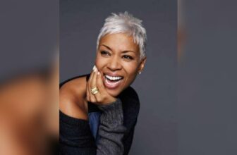 How to Age Gracefully Naturally